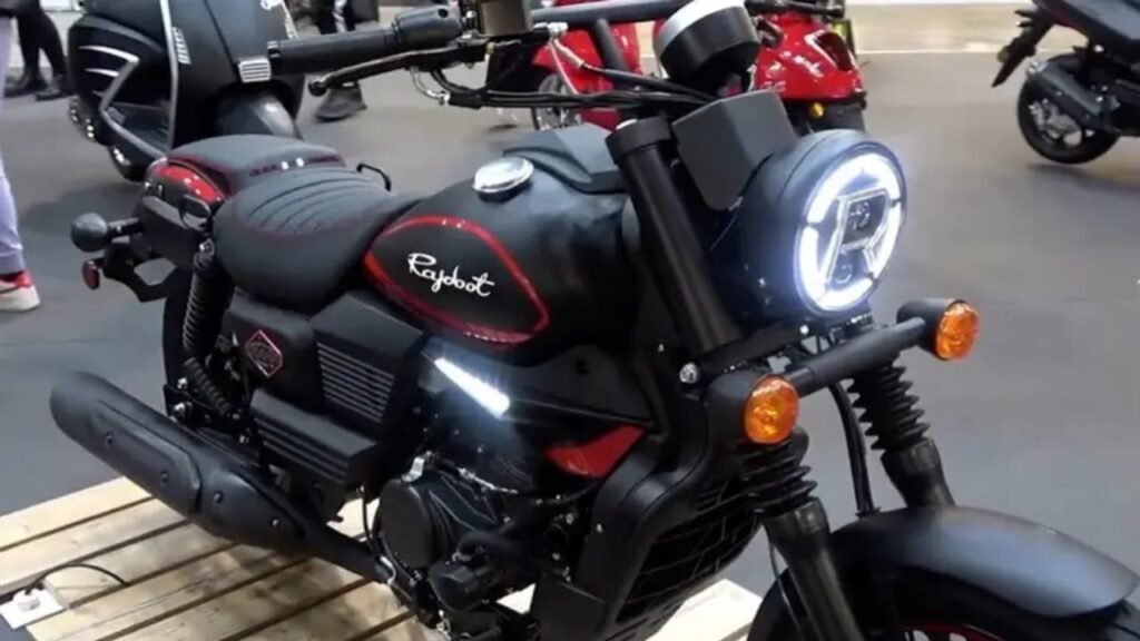 Rajdoot 350 Bike 2025 – Timeless Design, 350cc Power & Smooth Ride, 55 KMPL Mileage, Buy Now!